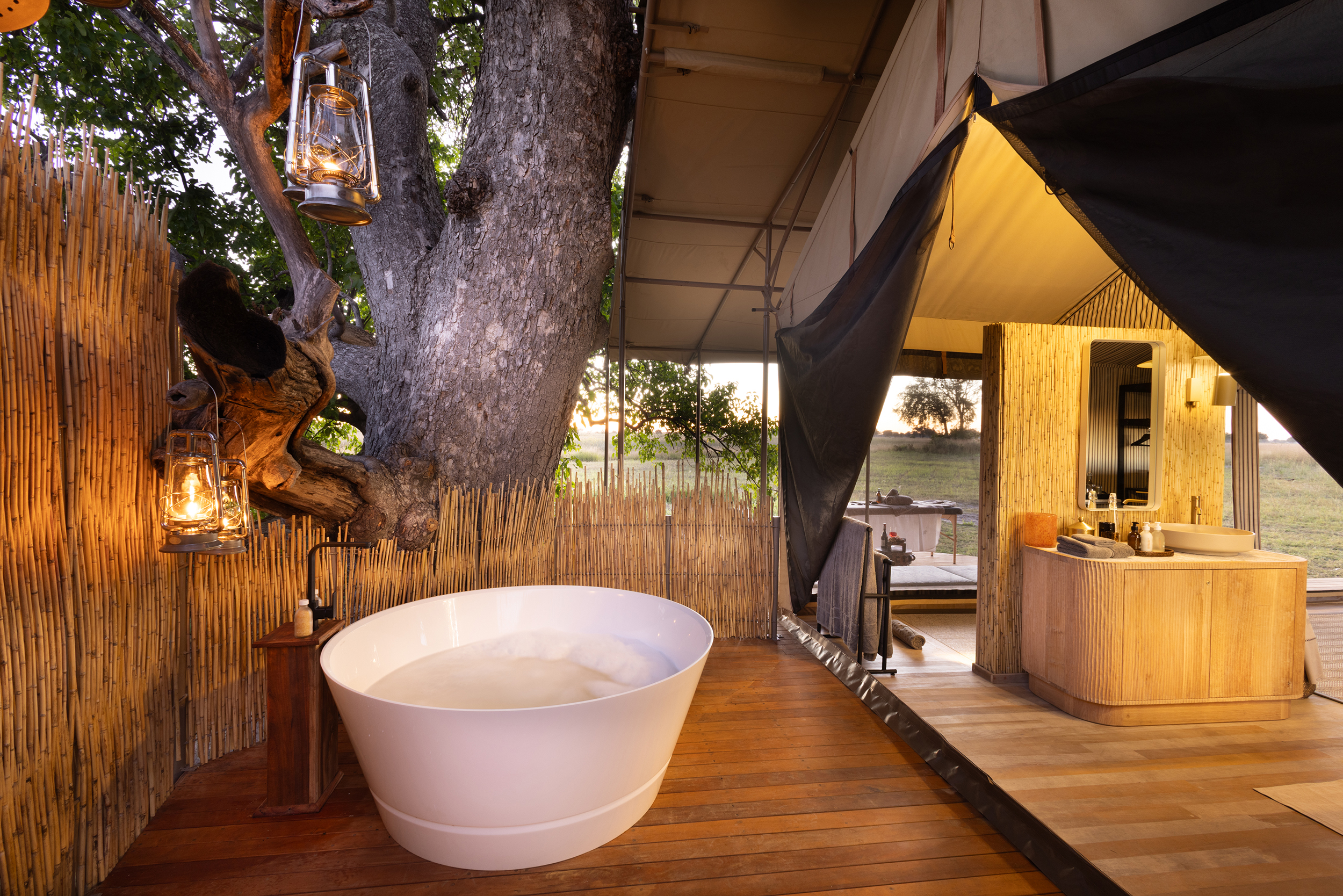Machaba Web Monachira Camp Facilities Bath Machaba Web Monachira Camp Facilities Bath