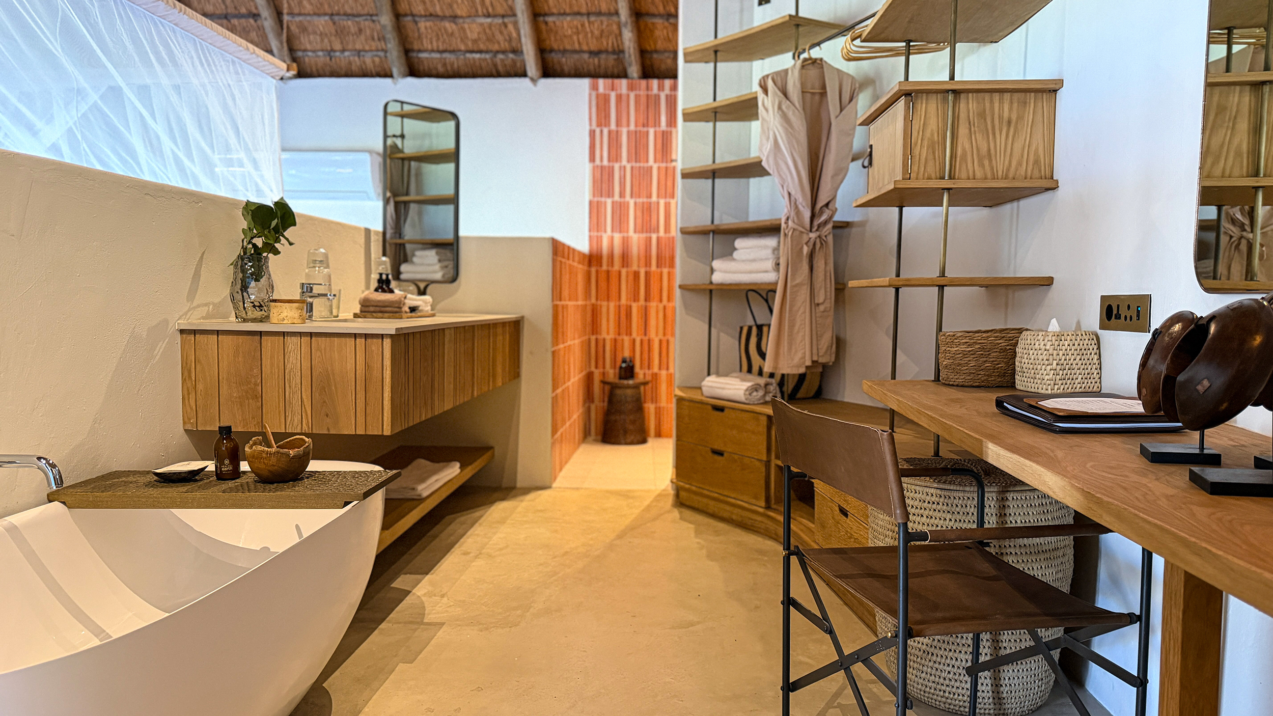 Machaba Web Ngoma Suites Lounge Bathroom