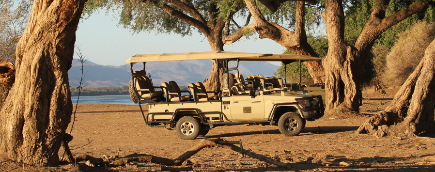 Mana River Camp Banner.jpg Mana River Camp Banner.jpg