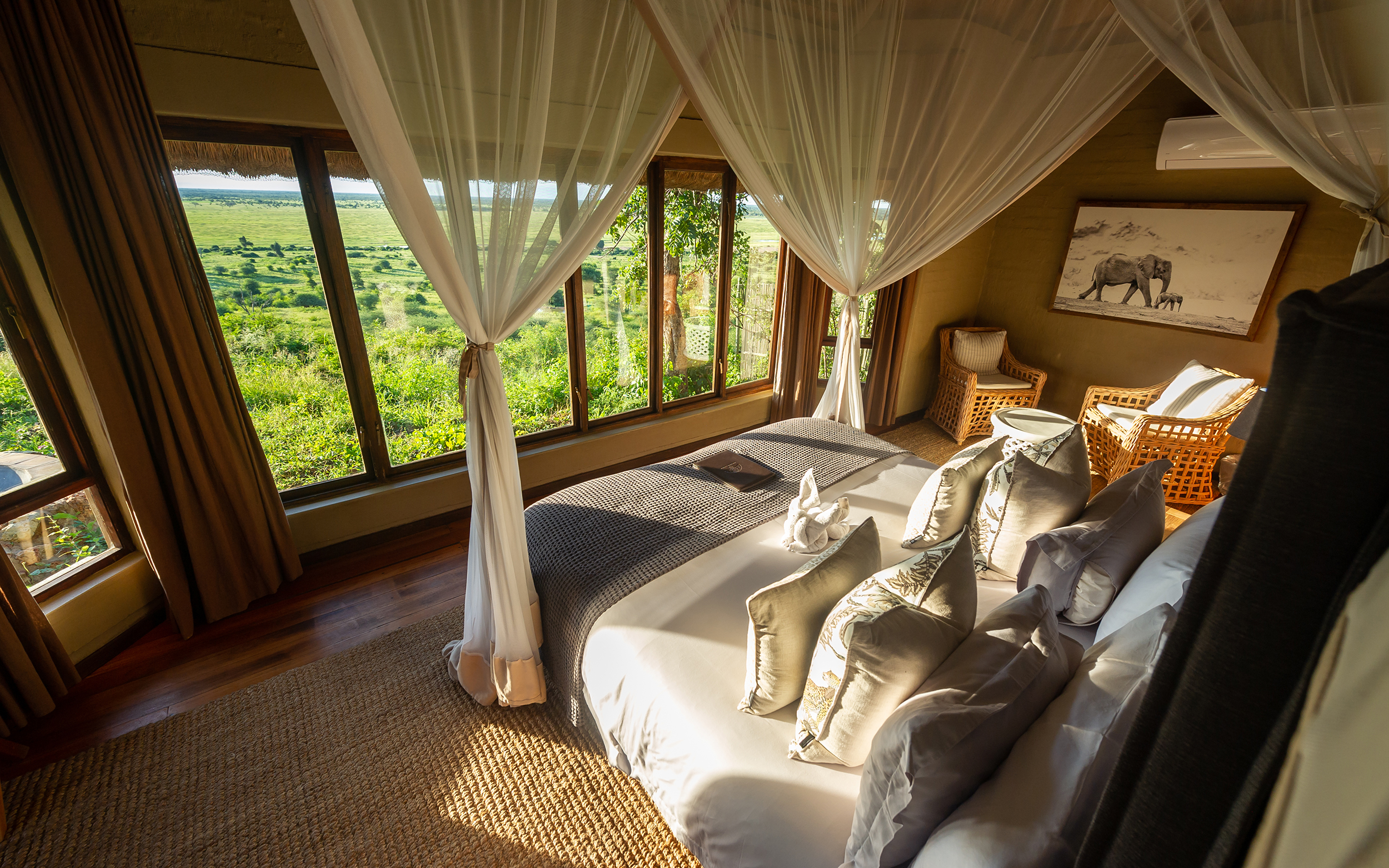 Web Machaba Botswana Ngoma Safari Lodge Luxury Room Sunlight