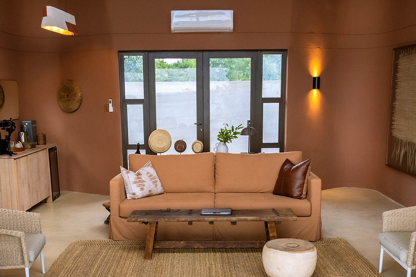 Machaba Web Ngoma Suites Lounge Aircon Crop