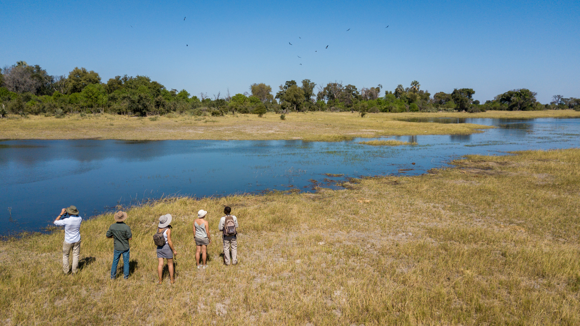 Machaba Safari Packages Classic Botswana Package Bannerimage Walking Safari