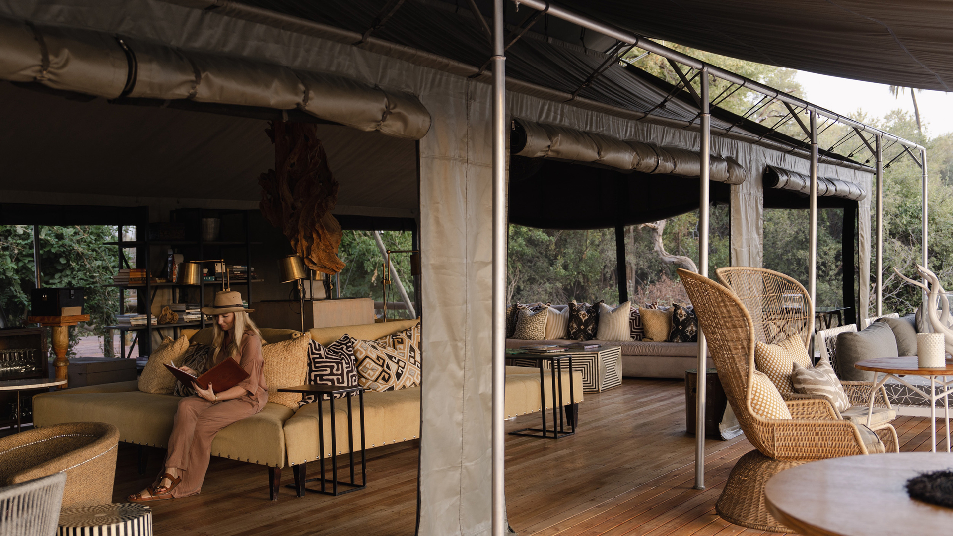 93640913 5FDB 4DD4 8E3D 4483E5E50454