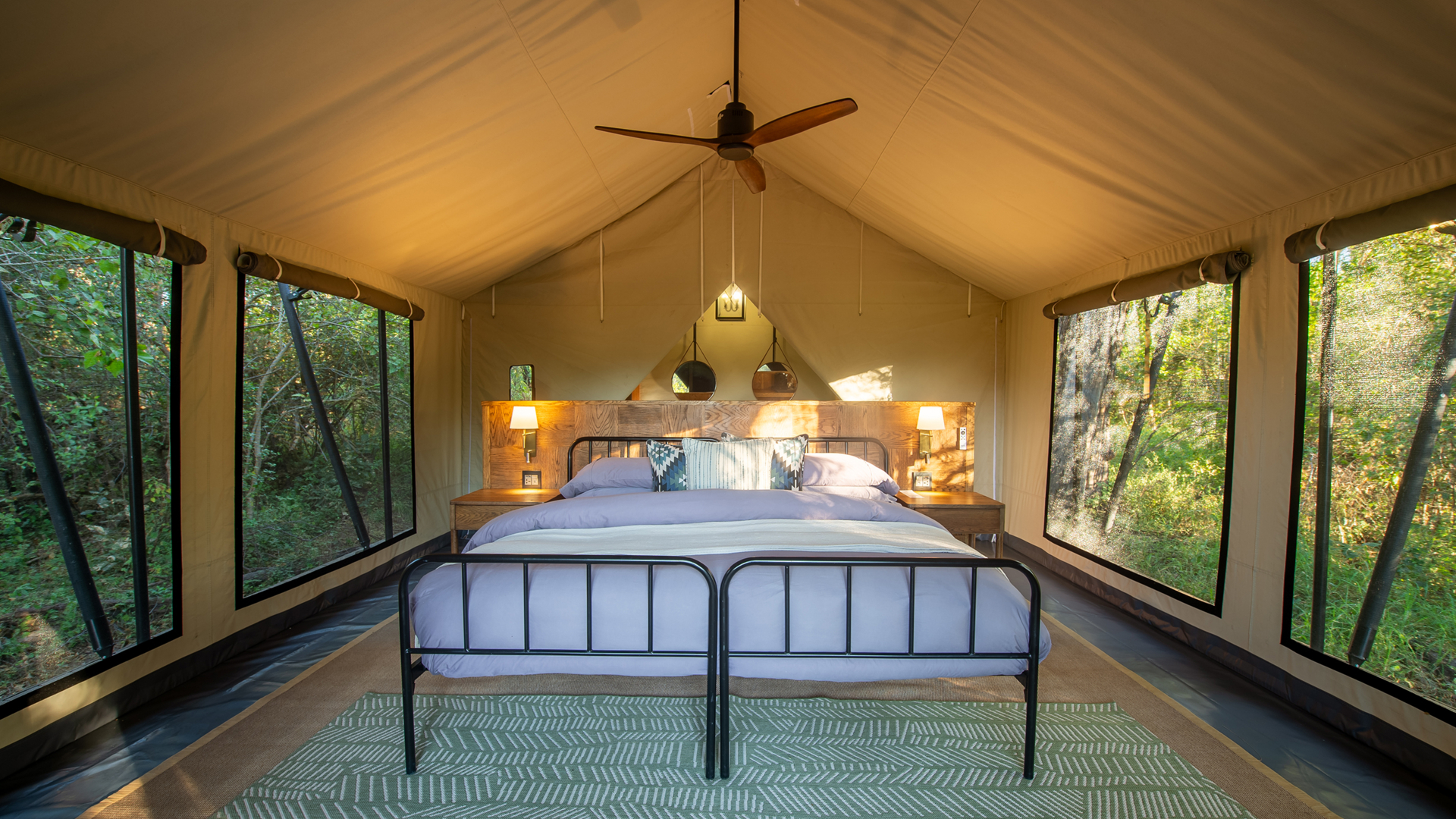 Machaba Safaris Machaba Camp Rooms Banner
