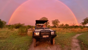 Botswana Okavango Delta Machaba Camp November Sighting Rainbow 4x4   Cover Botswana Okavango Delta Machaba Camp November Sighting Rainbow 4x4   Cover
