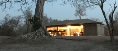 Zimbabwe Mana Pools Ingwe Pan Camp Zimbabwe Mana Pools Ingwe Pan Camp
