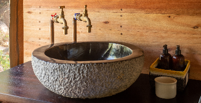 Machaba Web Zimbabwe Deteema Springs Family Room Vanity