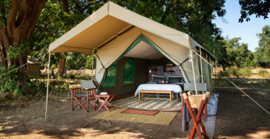 Machaba Web Zimbabwe Mana Pools Double Room Entrance