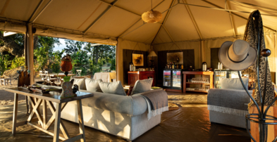 Machaba Zimbabwe Ingwe Camp Lounge Bar Area