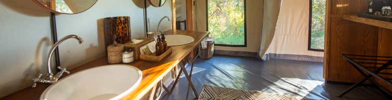 Machaba Safaris Machaba Camp Doube Room Gallery Vanity