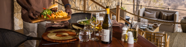 Web Machaba Ngoma Lodge Gallery Camp Dining Experience