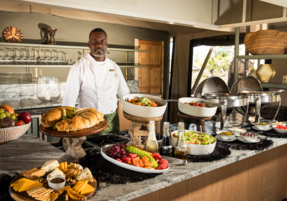 Machaba Safaris Web Botswana Gomoti Camp Gallery Breakfast
