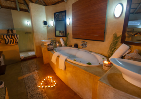 Machaba Botswana Ngoma Camp Gallery 24