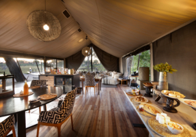 Machaba Safaris Web Botswana Gomoti Camp Amenities Main Tent