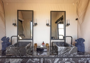 Machaba Botswana Gomoti Pvt Gallery 24